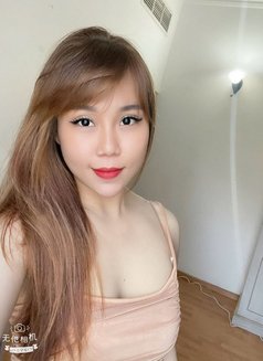 Hana - masseuse in Al Ain Photo 4 of 4