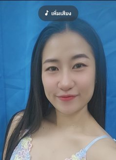 Hana Skinny Girl nice massage - escort in Muscat Photo 10 of 13