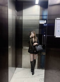 Hana 🦋 - puta in Dubai Photo 6 of 6