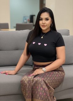 Hana - escort in Abu Dhabi Photo 17 of 18