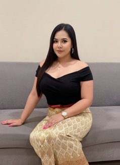 Hana - escort in Abu Dhabi Photo 18 of 18