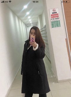 Hana - masseuse in Doha Photo 4 of 4