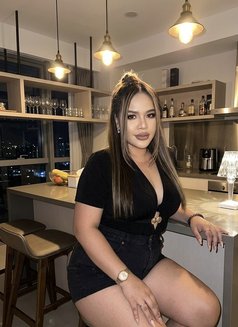 Hanah - escort in Dubai Photo 11 of 14