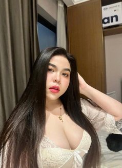 Hana - puta in Hofuf Photo 1 of 13