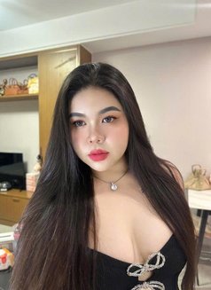 Hana - puta in Hofuf Photo 9 of 13