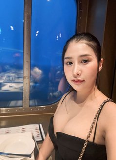Hana - escort in Phuket Photo 2 of 6
