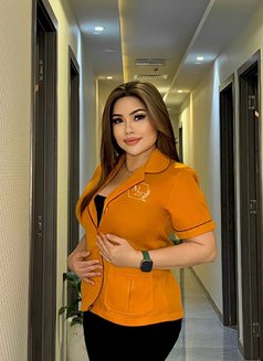 Hana - puta in Riyadh Photo 2 of 5