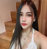 Hana - escort in Seoul