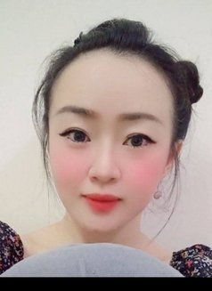 Hana - escort in Muscat Photo 3 of 3