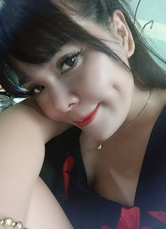 Hana - escort in Noida Photo 2 of 5