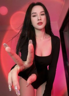 Hana - masseuse in Phu Quoc Photo 1 of 8