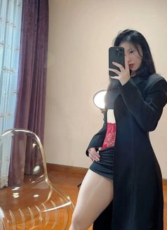 Hana779 - escort in Doha Photo 2 of 4