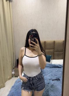 Hanaa - escort in Riyadh Photo 2 of 7