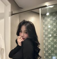 Hanah - escort in Singapore