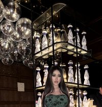 Benz Mercedes - Transsexual escort in Jeddah Photo 1 of 6