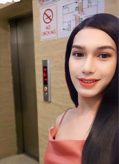 Hanas Bottom - Transsexual escort in Al Manama Photo 4 of 5