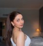 Hancy - escort in Hyderabad Photo 1 of 3