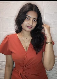 Hancy - escort in New Delhi Photo 2 of 2