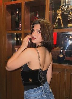 Hancy - escort in Varanasi Photo 2 of 2