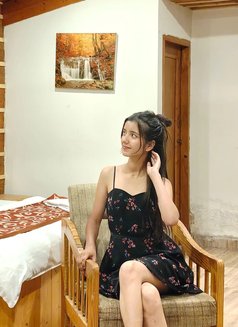 Hand cash payment goa top escort - escort in Candolim, Goa Photo 5 of 7