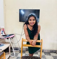 Hand Cash Payment - escort in Visakhapatnam