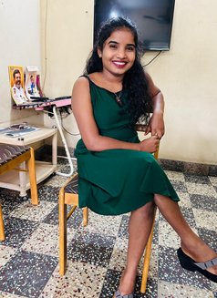 Hand Cash Payment - escort in Visakhapatnam Photo 6 of 13