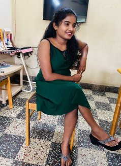 Hand Cash Payment - escort in Visakhapatnam Photo 7 of 13