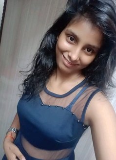 Hand to Hand Payment, Independence Girl - puta in Pune Photo 3 of 4