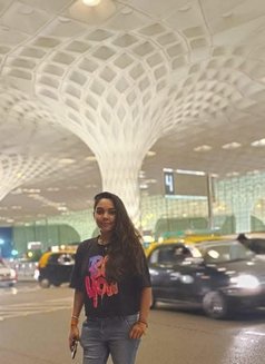 Hand to Hand Payment, Independent Girl - escort in Mumbai Photo 4 of 4