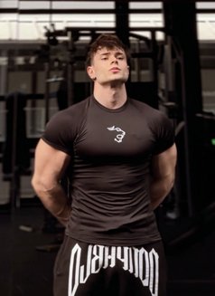 Handsome - Acompañantes masculino in México DF Photo 2 of 3