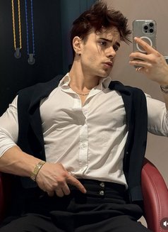 Handsome - Male escort in México DF Photo 8 of 9