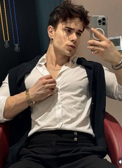 Handsome - Male escort in México DF Photo 9 of 9