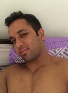 Handsome Ashu - Male escort in Gurgaon Photo 5 of 7