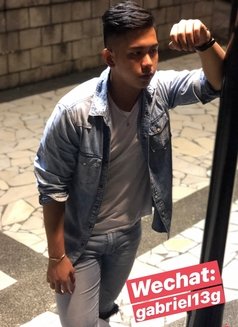 Young Handsome New - Male escort in Hong Kong Photo 7 of 11