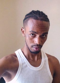 Handsome Boy - Acompañantes masculino in Nairobi Photo 2 of 2