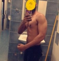 Handsome Hunk for Sexy Ladies - Male escort in Mumbai