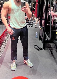 Handsome_HunkXXX - Male escort in Dubai Photo 4 of 5