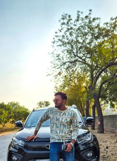 Handsome - Male escort in Ahmedabad Photo 1 of 3