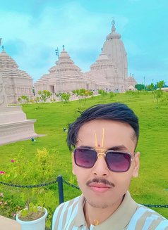 Handsome Play Boy for Female and Couple - Male escort in Kolkata Photo 1 of 2
