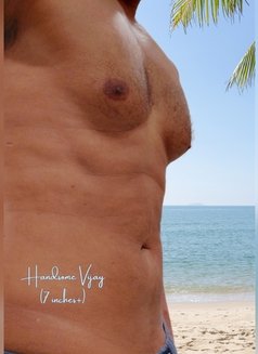 Handsome Vijay (7 Inches+) - Acompañantes masculino in Gurgaon Photo 9 of 10