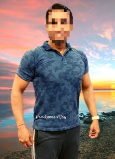 Handsome Vijay (7 Inches+) - Male escort in Pune Photo 7 of 8