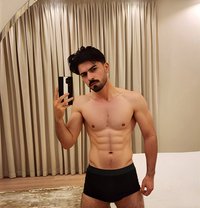 Handsome Young Xxl - Acompañantes masculino in Riyadh