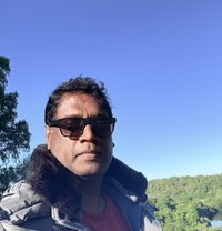 Handsomebrown - Male escort in Brussels