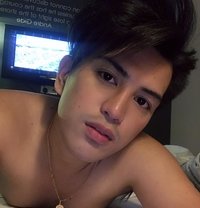 HANDSOME JHAY - Male escort in Manila