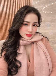 Hani Blowjob - puta in Doha Photo 8 of 8