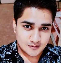 Hani - Male escort in Dubai