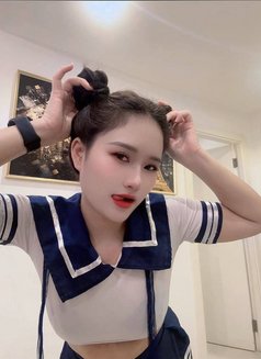 Hani - escort in Dubai Photo 5 of 6