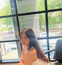 Hania College Student - escort in Dubai