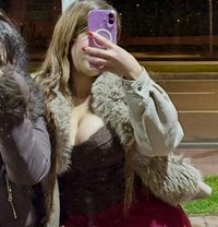 Hania - escort in Cairo