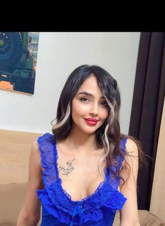 Hania - escort in Muscat Photo 3 of 11